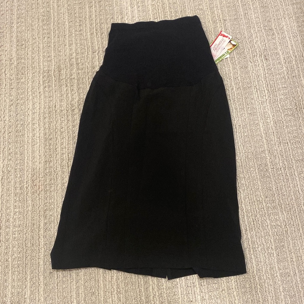 Motherhood Maternity knee length black skirt